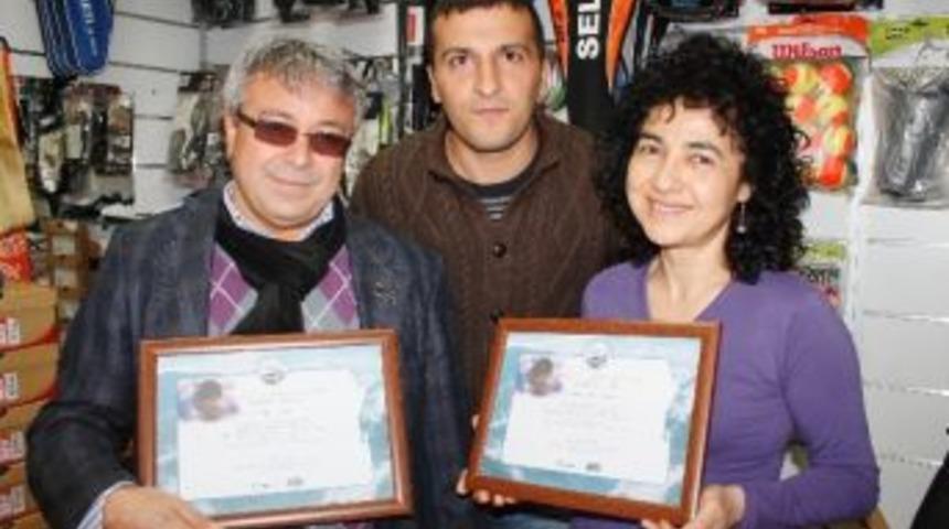 Sel&ccedil;uk'ta Başarılı Dağcılara Belge Verildi