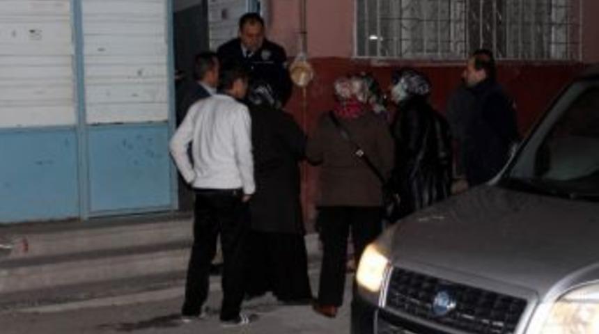 Yaşlı Şahıs Evinde &Ouml;l&uuml; Bulundu