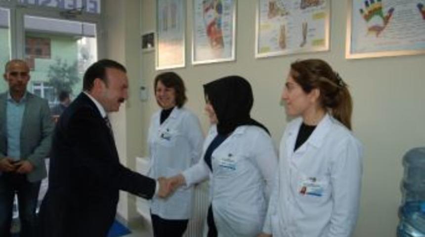 Başkan Doğan Refleks Akademi Releksoloji Merkezi'ni Ziyaret Etti