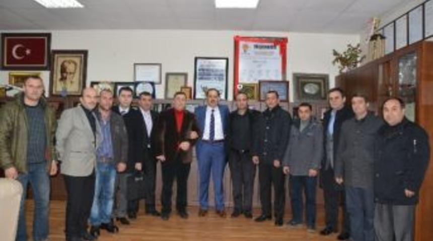 Hizmet İş&rsquo;ten Başkan Ayaz&rsquo;a Tebrik Ziyareti