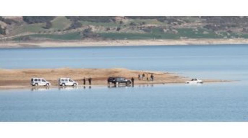 G&ouml;l Manzarası Seyrederken Mahsur Kaldılar