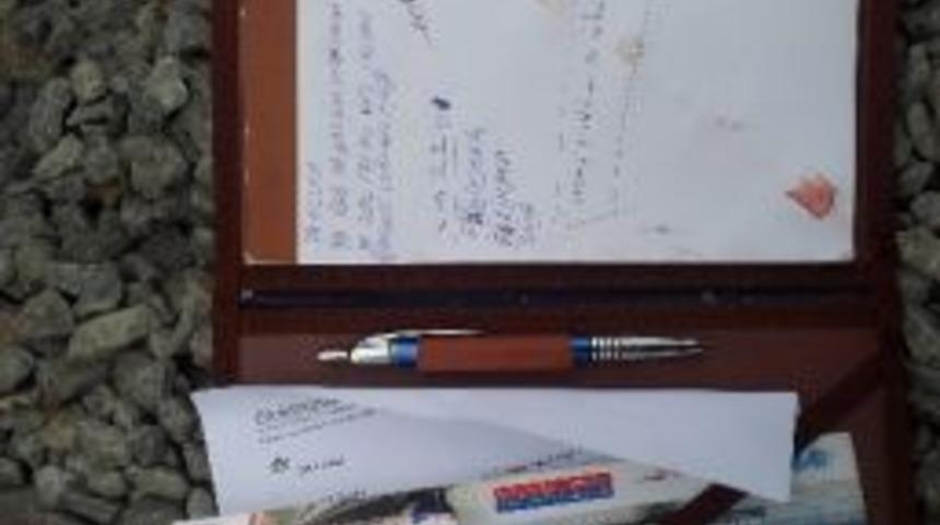 Cip Park Halindeki Tır'ın Altına Girdi: 3 &Ouml;l&uuml;, 1 Yaralı