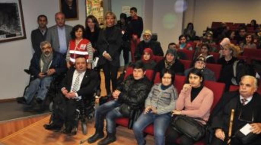 Engellilere İlk Yardım Eğitimi