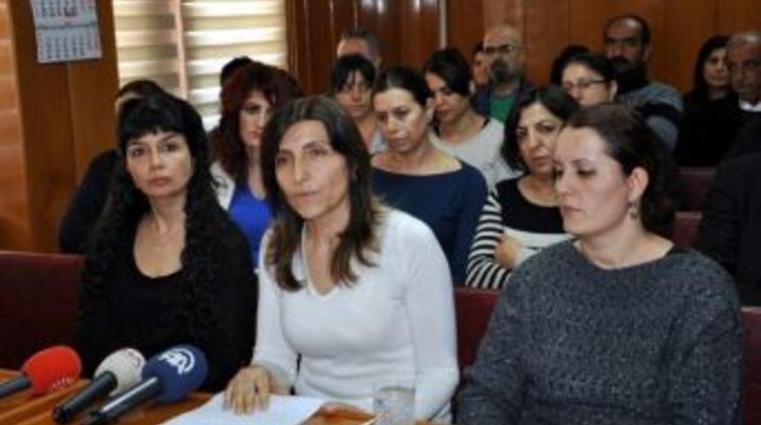 Kadın Garson &Ccedil;alıştıran Birahanelerle İlgili Yetki Tartışması