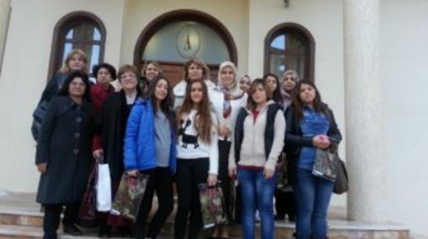 Hilal Yılmaz, Sevgi Evlerinde Kalan Öğrencilerle Bir Araya Geldi