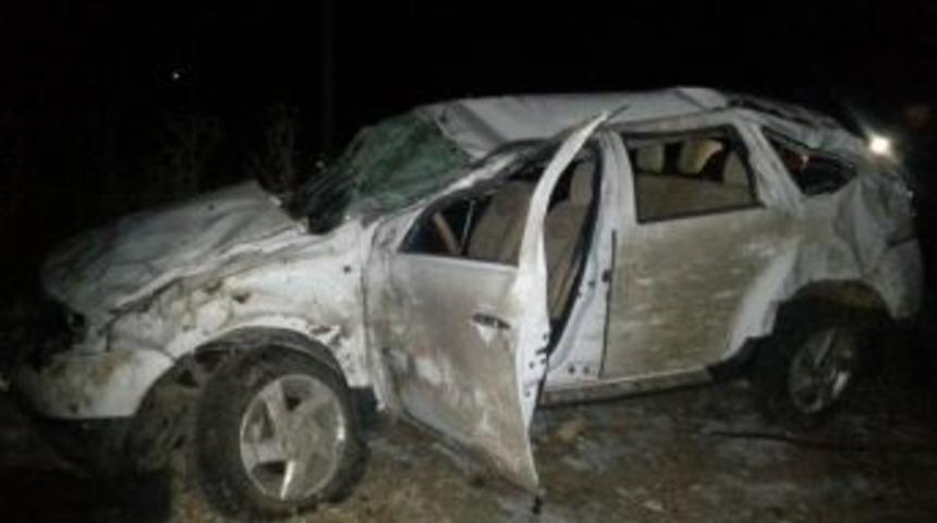 Buzlu Yolda Direksiyon Hakimiyetini Kaybetti