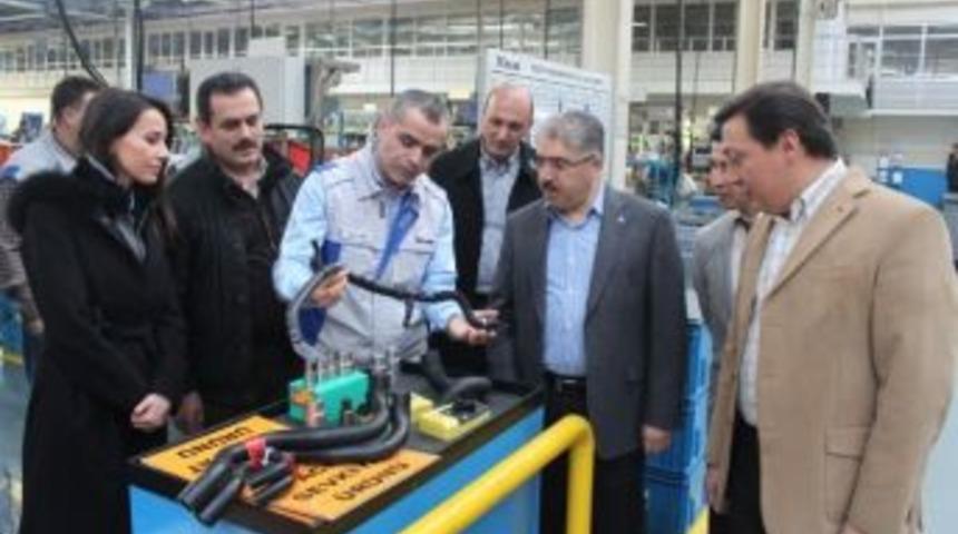 Vali &Ccedil;ınar&rsquo;dan Fabrika Ziyareti