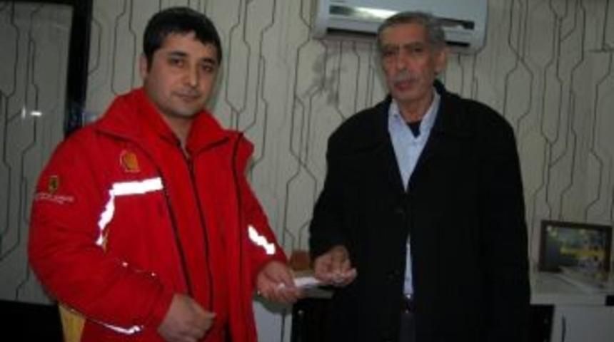 Bulduğu Parayı Teslim Etti