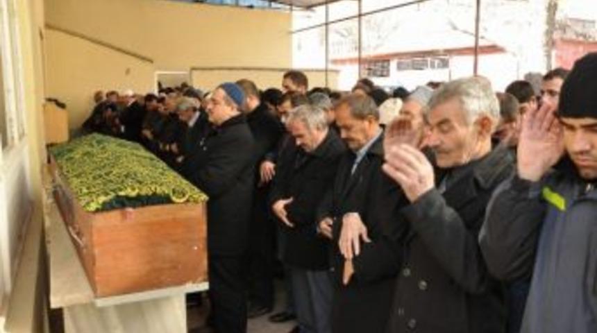 İntihar Eden Polis Son Yolculuğuna Uğurlandı