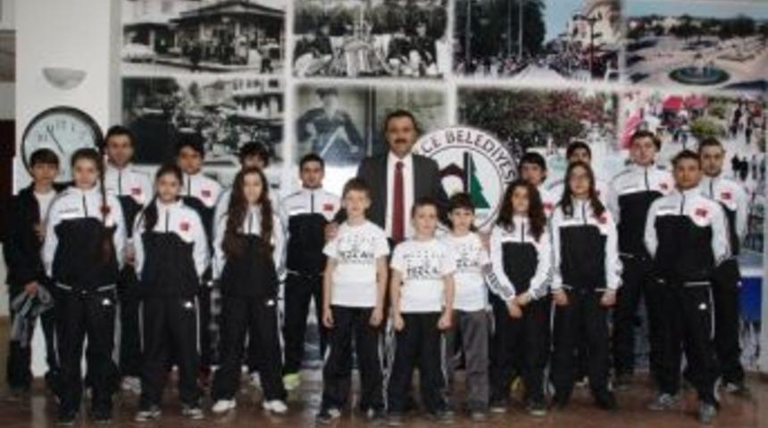 İlk Ziyaret Başkan Bayram&rsquo;a