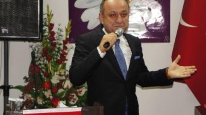 Ak Parti Kastamonu Belediye Başkan Adayı Tahsin Babaş;