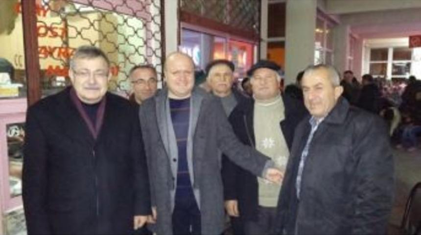 Umre Yolcuları Dualarla Uğurlandı