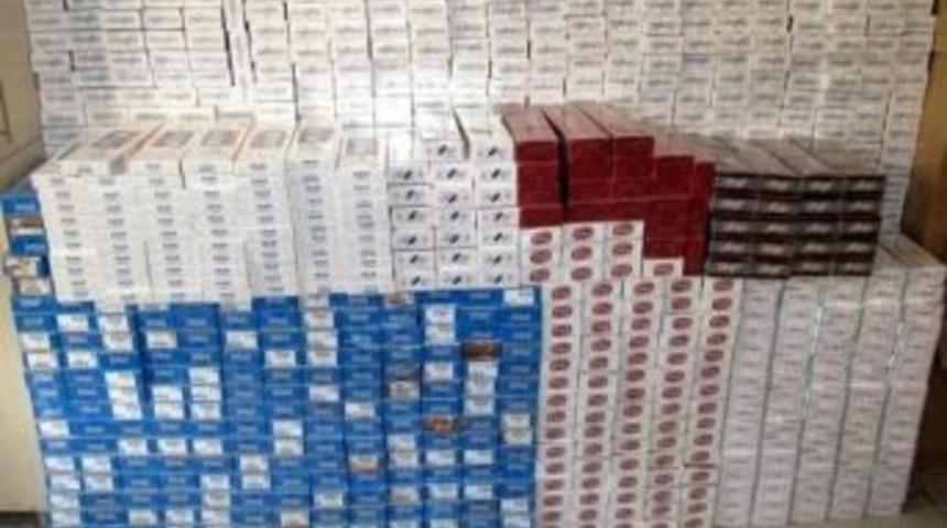 Antalya Polisinden Ka&ccedil;ak Sigara Operasyonu