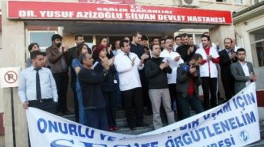 Ses Şubesi &Uuml;yelerinden Doktora Şiddete Tepki