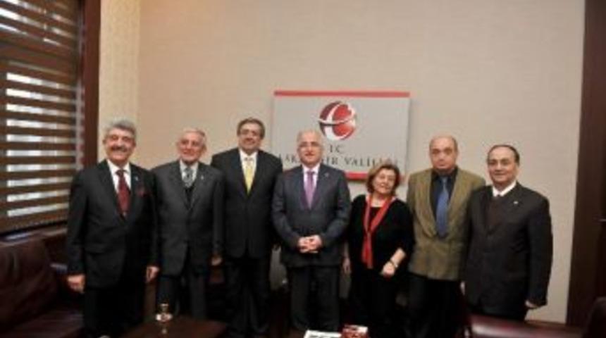 Emirdağ K&uuml;lt&uuml;r Ve Sanat Derneği&rsquo;nden Vali Tuna&rsquo;ya Ziyaret