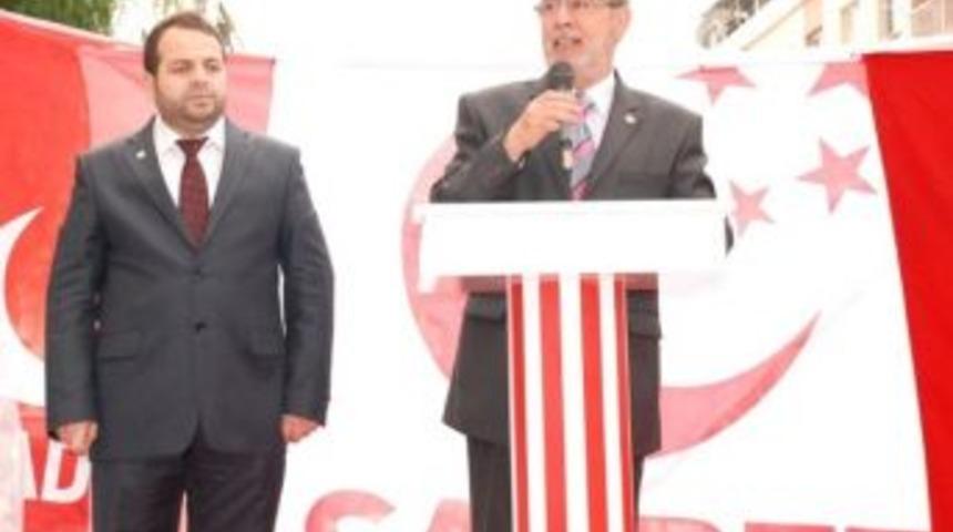 Saadet Partisi'nin Bayraklı Adayı Avukat Vedat Kolukısa