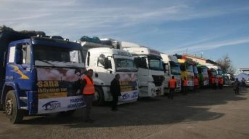 'sana İhtiyacım Var' Kampanyası Konvoyu Suriye&rsquo;ye Uğurlandı