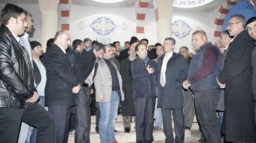 Baydemir&rsquo;in Ağabeyi Toprağa Verildi