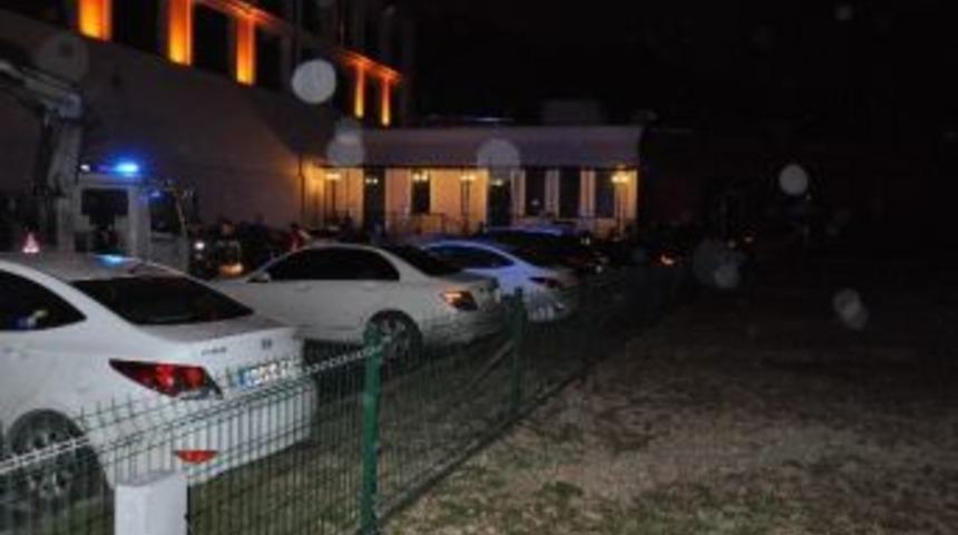 Kadık&ouml;y'de Silah Sesleri