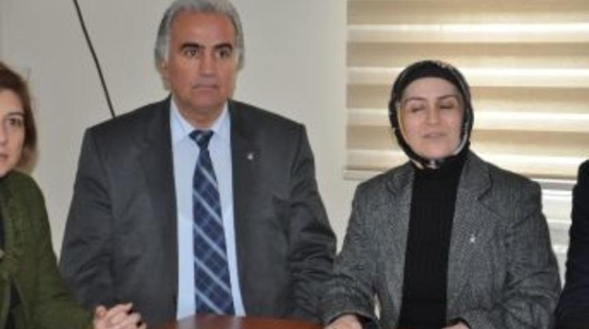 Yeşil, İstifa Haberlerini Yalanladı