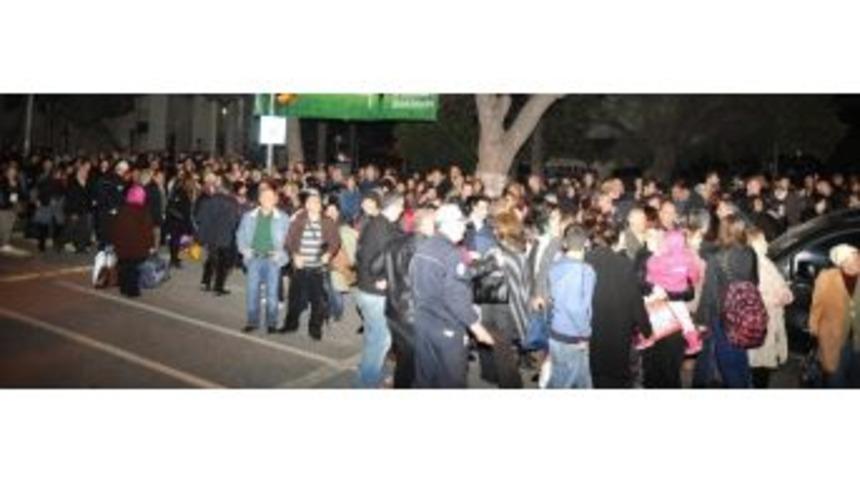 Aydın Belediyesi K&uuml;lt&uuml;r Gezilerine Yoğun İzdiham