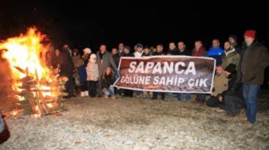 Vatandaşlardan “sapanca Gölüne Sahip Çık” Eylemi