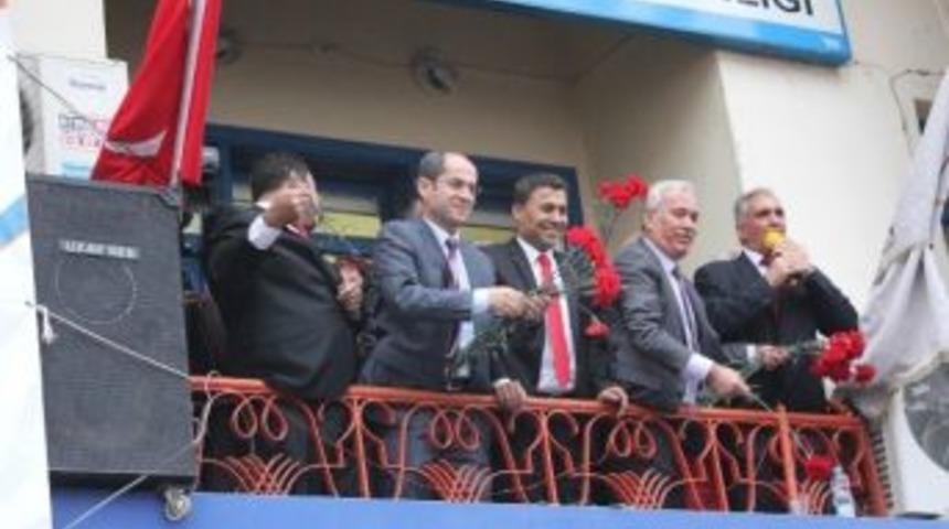 Sever, Se&ccedil;im &Ccedil;alışmalarını Erdemli&rsquo;de S&uuml;rd&uuml;rd&uuml;