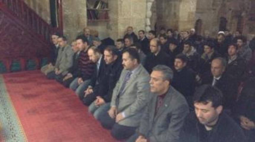 &Uuml;lk&uuml; Ocakları, Hayatını Kaybeden Cengiz Akyıldız İ&ccedil;in Mevlit Programı D&uuml;zenledi