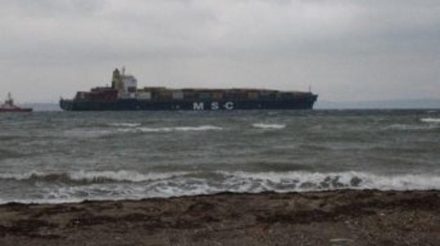 Karaya Oturan Gemi Kurtuldu