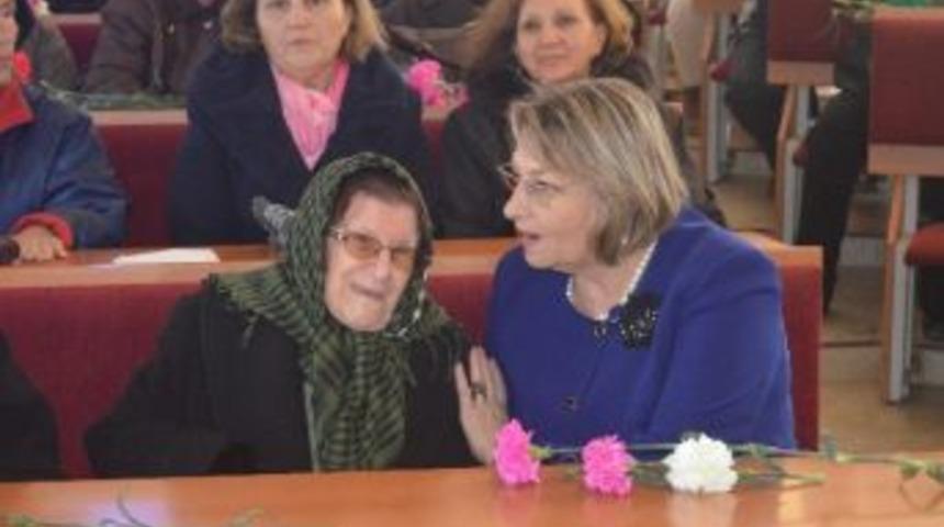 M&uuml;badelenin 91.yılı Tuzla&rsquo;da Anıldı