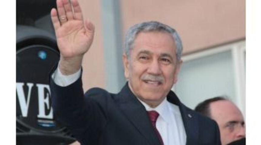 Arın&ccedil;: "hi&ccedil; Kimseyle Husumetimiz Yok"