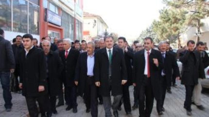 Ak Parti&rsquo;den Miting Gibi A&ccedil;ılış