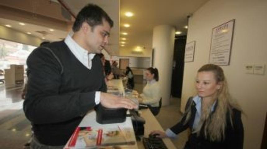 Sgk, Hastasını "avu&ccedil; İ&ccedil;inden" Tanıyor