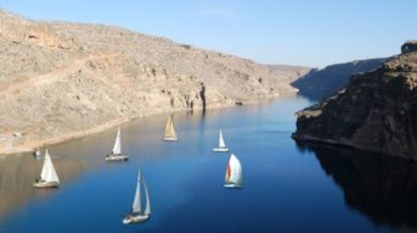 Ege&rsquo;den Diyarbakır&rsquo;a Deniz Gidecek