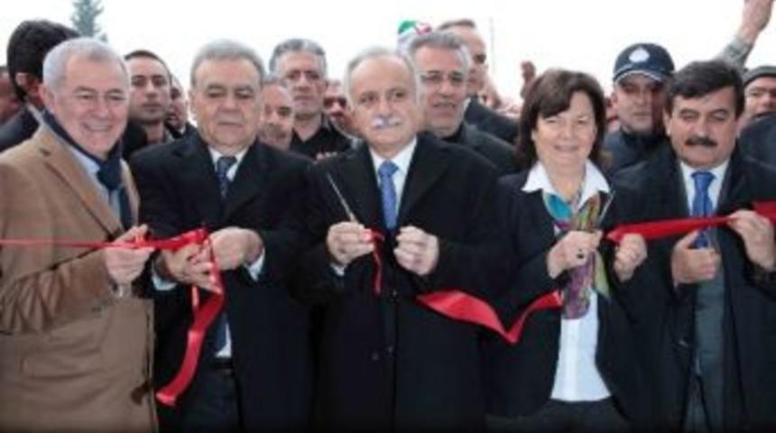 Nafiz G&uuml;rman Pazaryerine Kavuştu