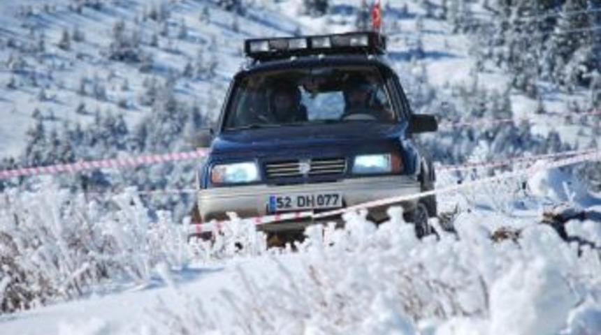 İki Bin Rakımlı Yaylada Off-road Yarışı