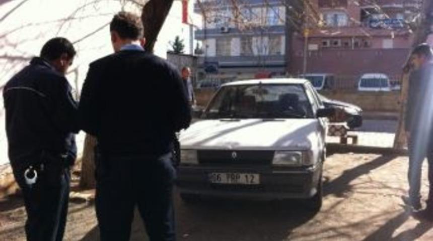 Ş&uuml;pheli Otomobil Polisi Harekete Ge&ccedil;irdi