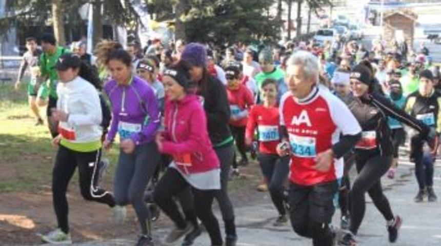 Doğa Tutkunları Patika Koşusunda Ter D&ouml;kt&uuml;