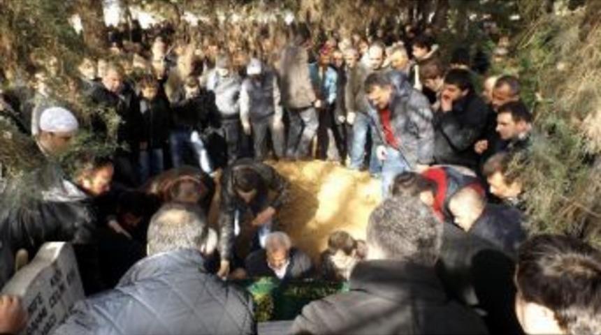 Chp İl Başkanı Metin &Ccedil;elik'in Acı G&uuml;n&uuml;