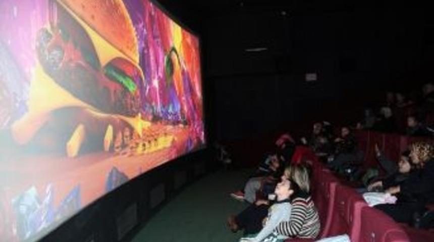 Engelsiz Sinema G&uuml;nleri Devam Ediyor