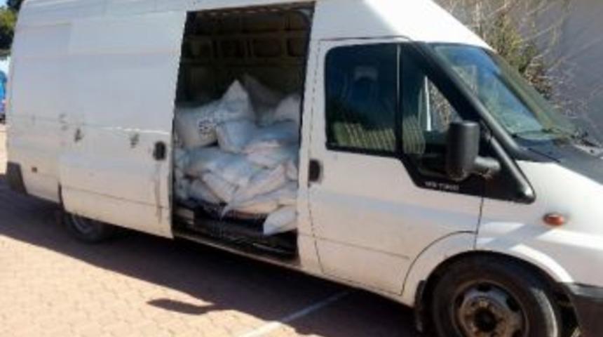 Jandarma Ka&ccedil;ak&ccedil;ılara Nefes Aldırmıyor