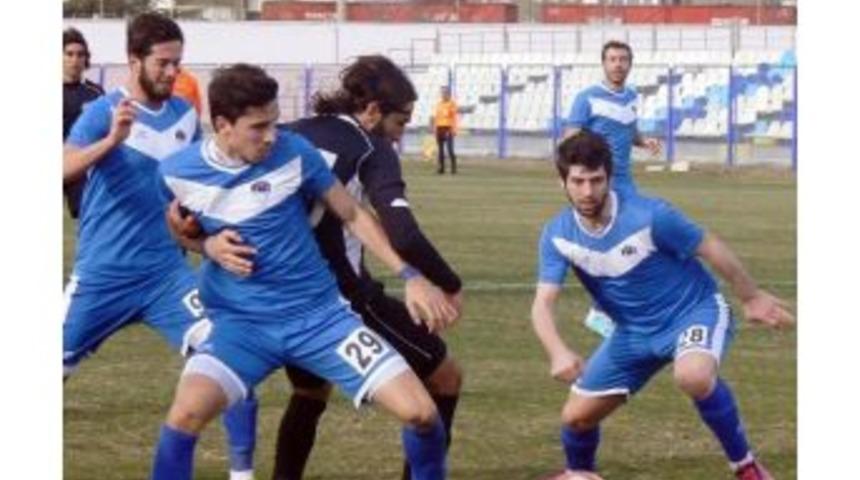 Nazilli Belediyespor, Bilecik'ten 3 Puanla D&ouml;n&uuml;yor