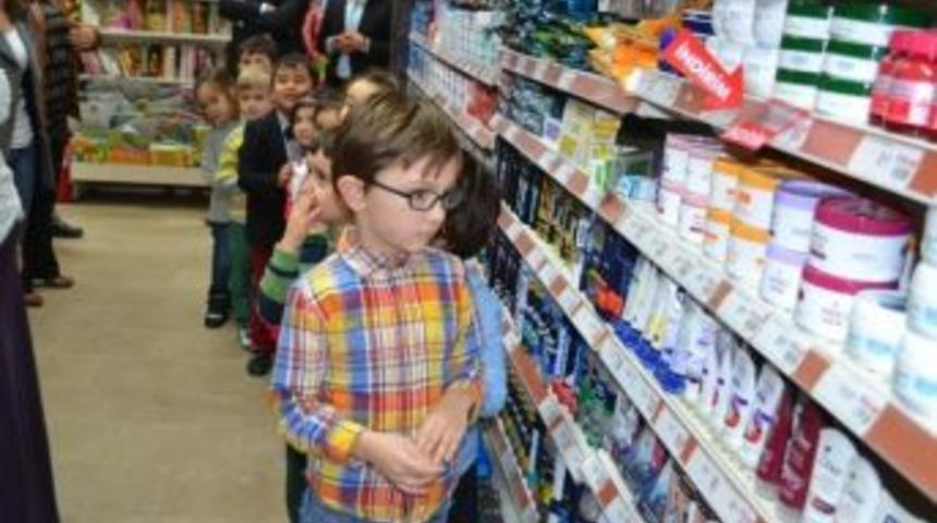 Minikler Market Denetimine &Ccedil;ıktı