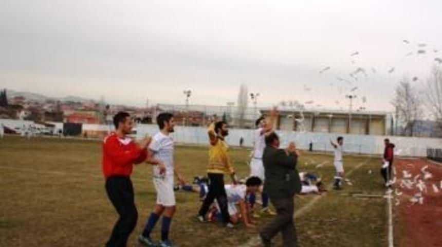 Selendi Belediye Spor, Şampiyonluğa Koşuyor