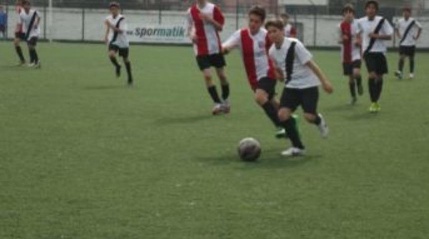 İgge, K&ouml;pr&uuml;l&uuml;&rsquo;y&uuml; Ge&ccedil;ti