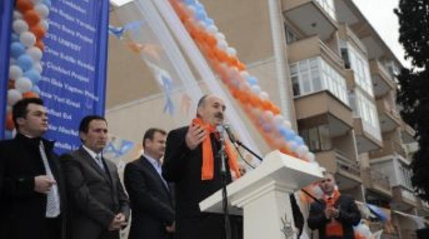 Sağlık Bakanı M&uuml;ezzinoğlu &Ccedil;anakkale'de