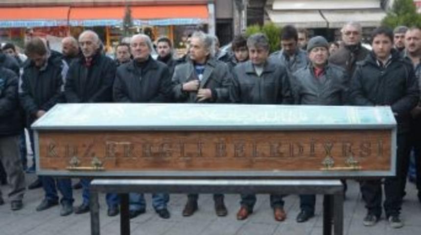 İnşaatta &Ouml;l&uuml; Bulunan Gen&ccedil; Toprağa Verildi