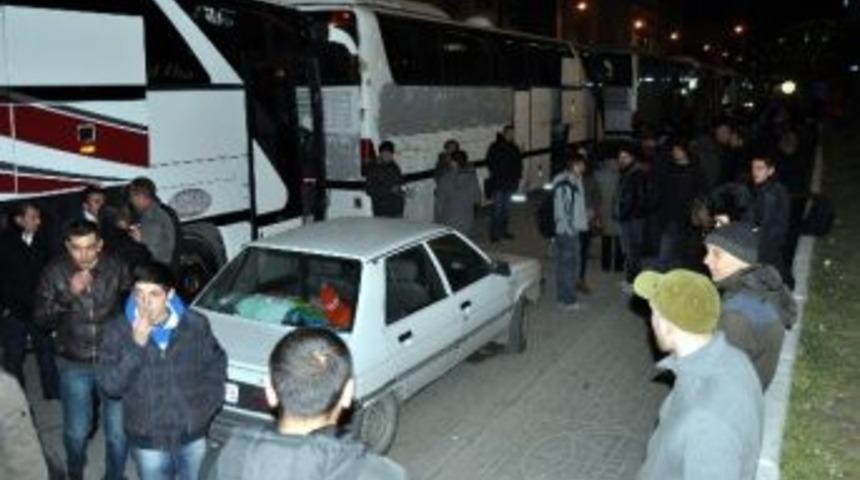 Eskişehir&rsquo;den Bir Grup Ali İsmail Korkmaz Davası İ&ccedil;in Kayseri&rsquo;ye Gitti