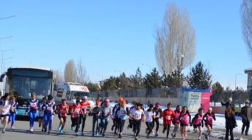 Erzurum&rsquo;da Atletizm Heyecanı