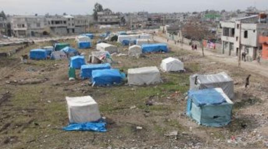 (&ouml;zel Haber) Savaştan Ka&ccedil;an Suriyelilerin &Ccedil;adırda Yaşam M&uuml;cadelesi